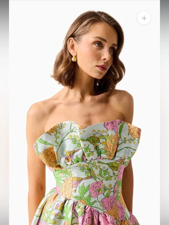 elliatt laurel green floral jacquard strapless ruffle maxi gown dress medium NEW - Picture 16 of 17